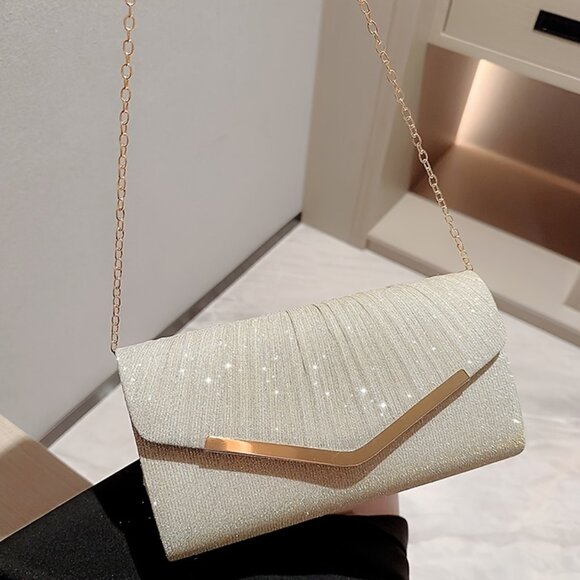 "Elegant Women's Golden Pleated Clutch Bag with Magnetic Closure" - Picture 2 of 7